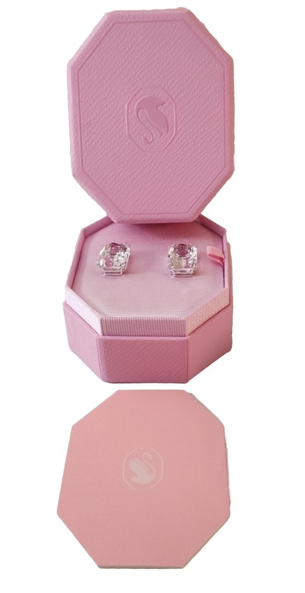 スワロフスキー 「ピンクローズ(M)Pink Rose Medium872197 スワロフスキー 「ピンクローズ(M)Pink Rose Medium872197