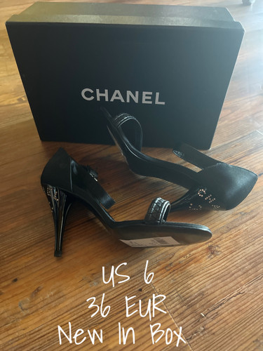 Chanel CC Logo Crystal Black Heels Sandalen 36 - Neu im Karton - Bild 1 von 5