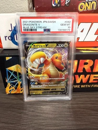 2021 POKEMON JAPANESE SWORD & SHIELD BLUE SKY STREAM #042 DRAGONITE V PSA 10