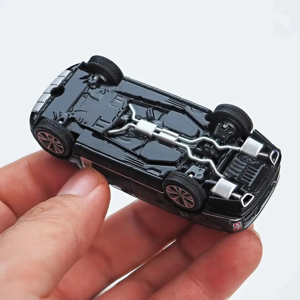 Masdi 1:64 Range Rover 2020 SUV Alloy Car Diecasts & Toy Vehicles Car Model - Image 4 of 4