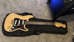 Fender American Deluxe Stratocaster | eBay
