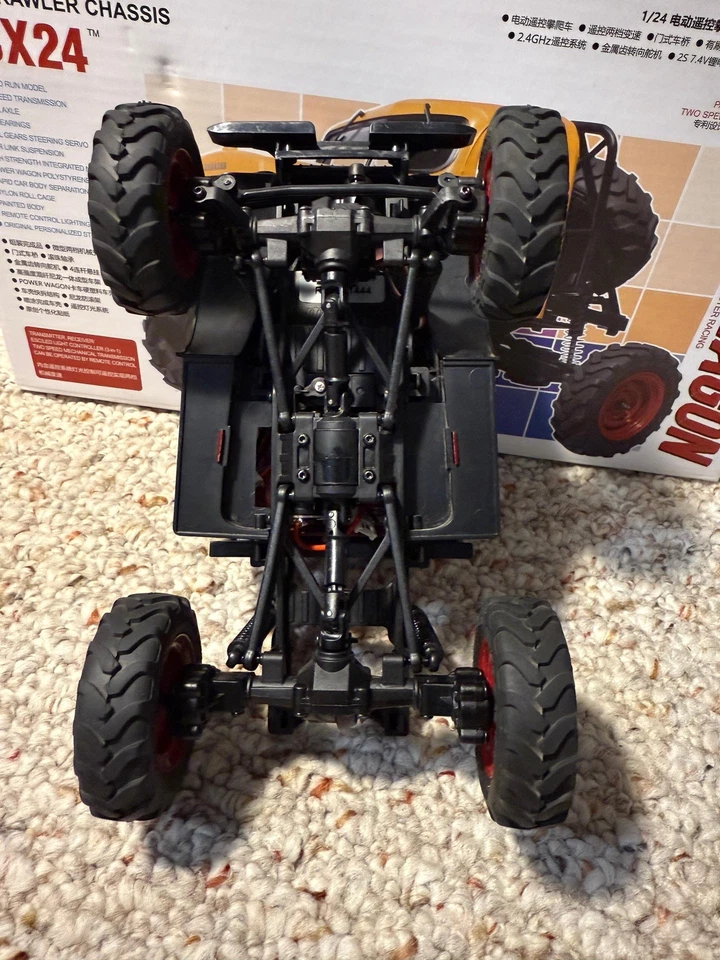 FMS 1:24 FXC24 Power Wagon RTR 4WD RC Crawler Truck – Used, Excellent Condition - Image 2 of 4