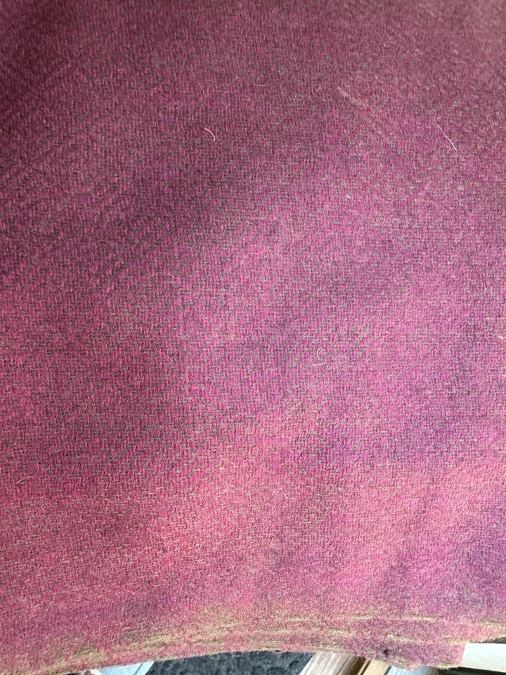 Tela de tweed 100 % lana 55" X 4,5 yardas púrpura gris borgoña diamante vikingo Foto 4 de 4