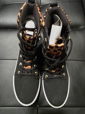 Timberland Womens Skyla Bay 6-Inch Sneaker Bo...