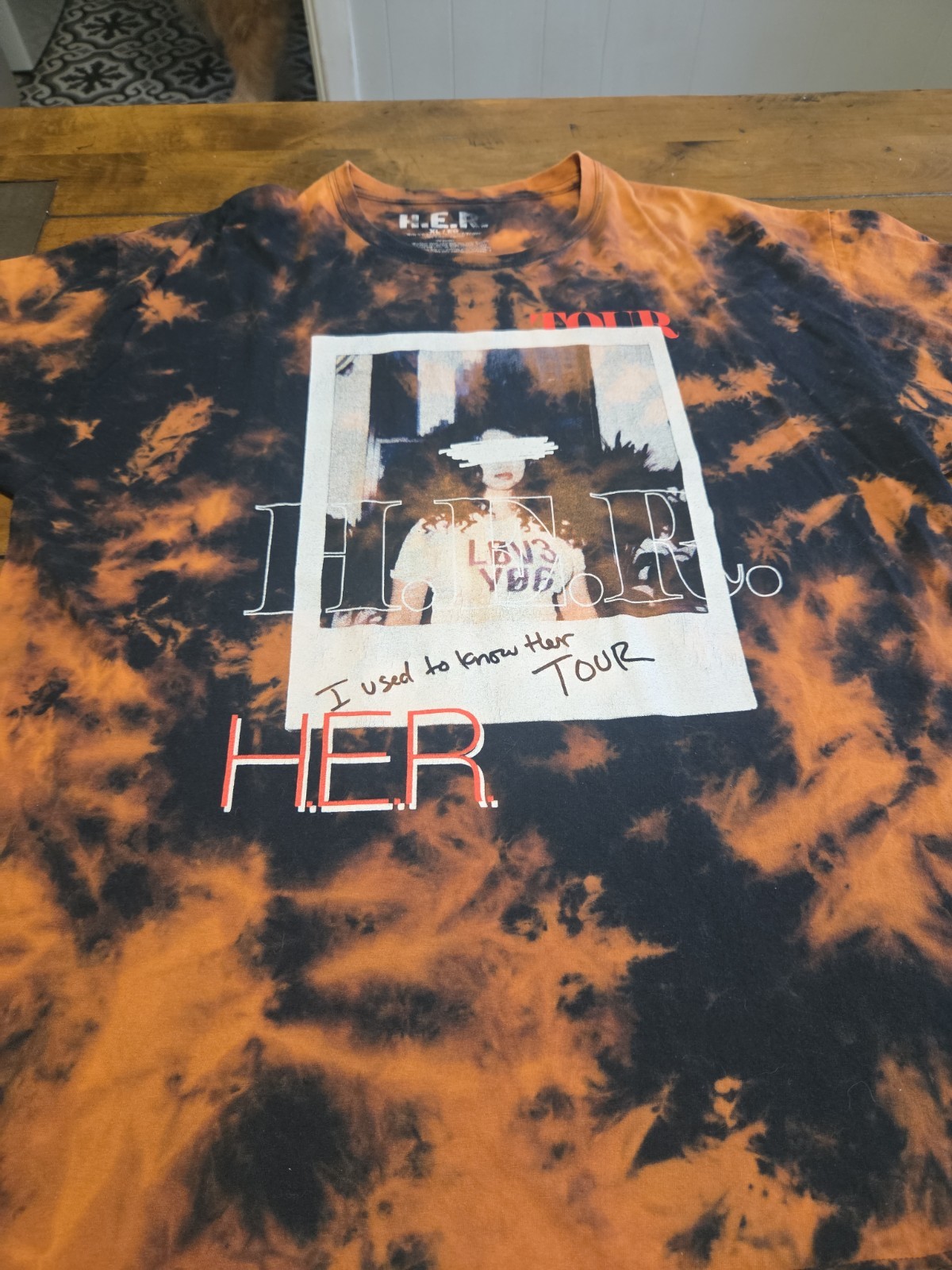H.E.R. I Used To Know Her Tour Shirt Adult XL Black Orange Tie Dye Concert Tee image 2