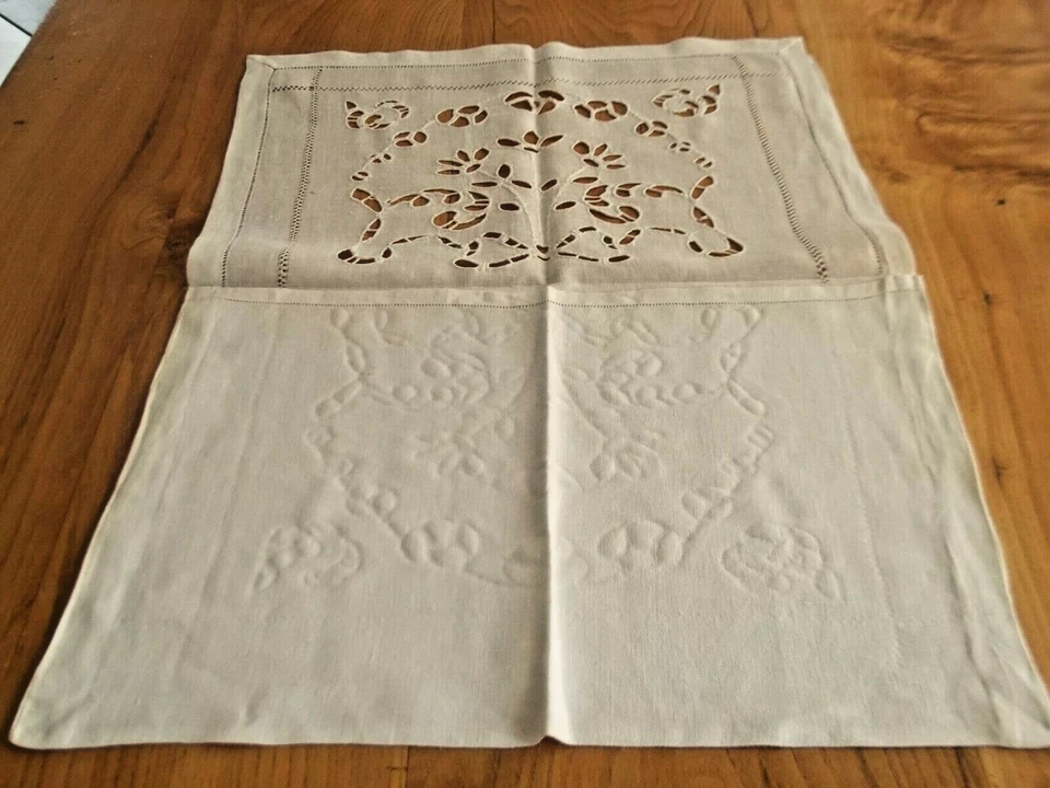 Pochette linge ancien lin brodé   - Photo 4/4