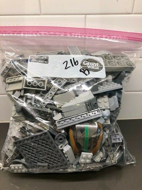 Bulk 2 Pounds Gray Grey Lego Pieces Bricks Gallon Zip Bag  s. Grey. Random pieces. Gallon size bag. display picture 1