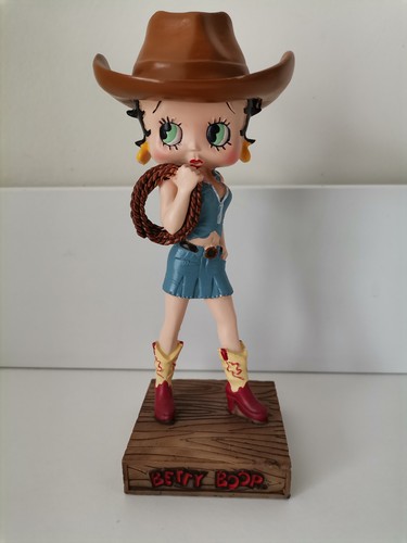 Location statue CowBoy en résine
