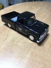ERTL 1:25 WIX Filters 1966 Ford F-100 Truck Coin Bank