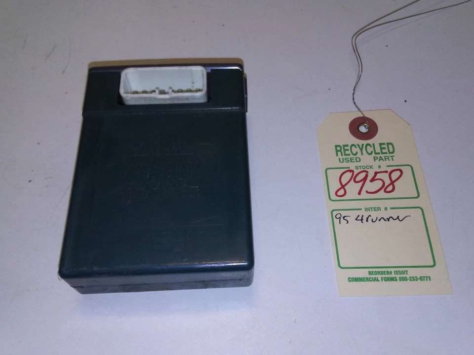 Módulo de control de bloqueo de puerta Toyota 4Runner 1995 OEM 85980-35030 #8958 Foto 3 de 4