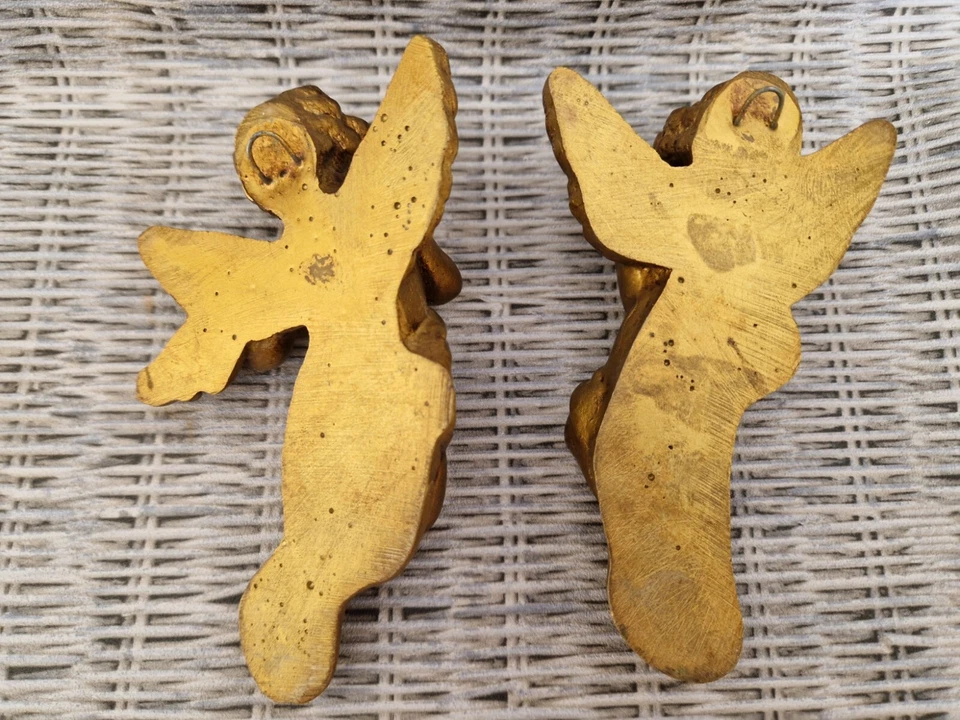 DEUX ANCIENS ANGELOTS MUSICIENS RESINE DOREE FIXATION MURALE HAUTEUR 15cm - Photo 3/3