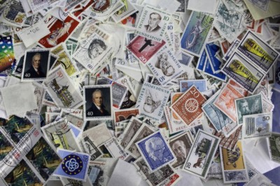 Große Briefmarken-Wundertüte BERLIN aus Flohmarkt-Nachlass