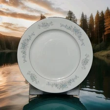 Crest Wood China Dinner Plate Montclair Japan 1936 10.5"D