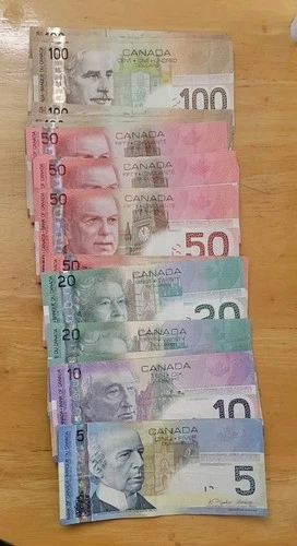 $2000 Canadian Dollars In Older  Circulated  Canadian Banknotes