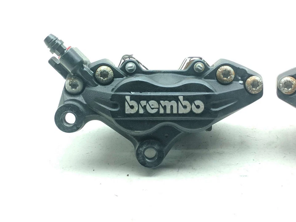 Pinzas de freno delanteras BMW R Nine T Pure Brembo 14-20 Foto 3 de 4