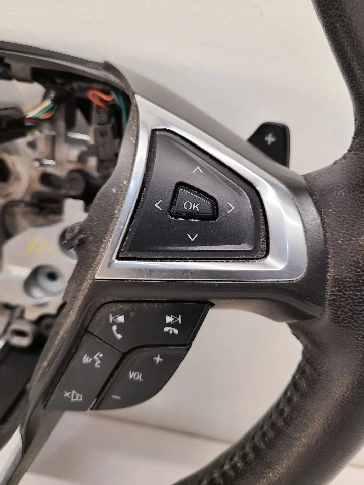 Volante Ford Fusion 2014 15 2016 cuero negro ES7Z3600VA Foto 2 de 4