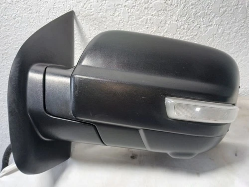 2020 Nissan Titan SV Pro-4X Driver Left Side Door Mirror W/Camera Blind SpotOEM 