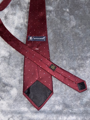 AUSTIN REED Italian Silk Necktie Red Dots 56”x 3” Classic - Picture 3 of 6