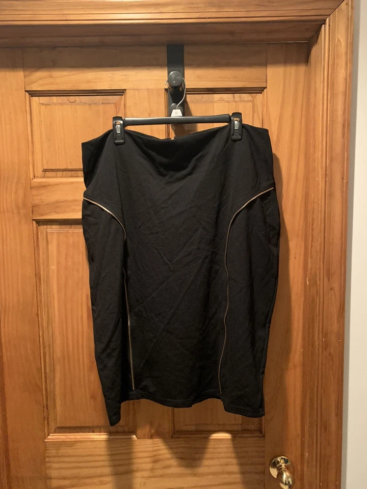 Falda lápiz Poetic Justice Ponte con acento de cremallera talla 2X negra  Foto 2 de 4