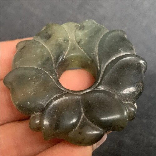 Natural Jade Lotus Pendant Antique Retro Jewelry Amulet Pendant Craft Collection - Picture 7 of 7