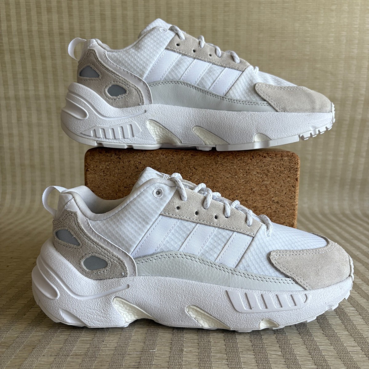 Adidas ZX 22 Boost Mens Size 6.5 Cloud Crystal White Sneakers