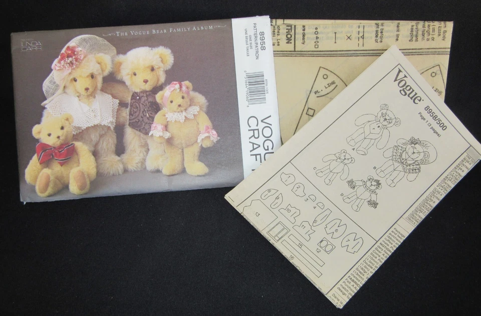 Vogue Craft Pattern 8958 VOGUE Bear Family 13" and 9 1/2" Bears Linda Carr UNCUT - Image 2 of 4