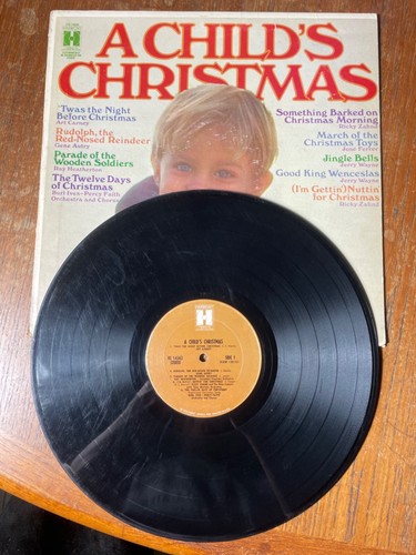 A Child's Christmas HS14563 Vinyl LP Art Carney Autry Ives Zahnd Ferrer Wayne - Picture 2 of 6