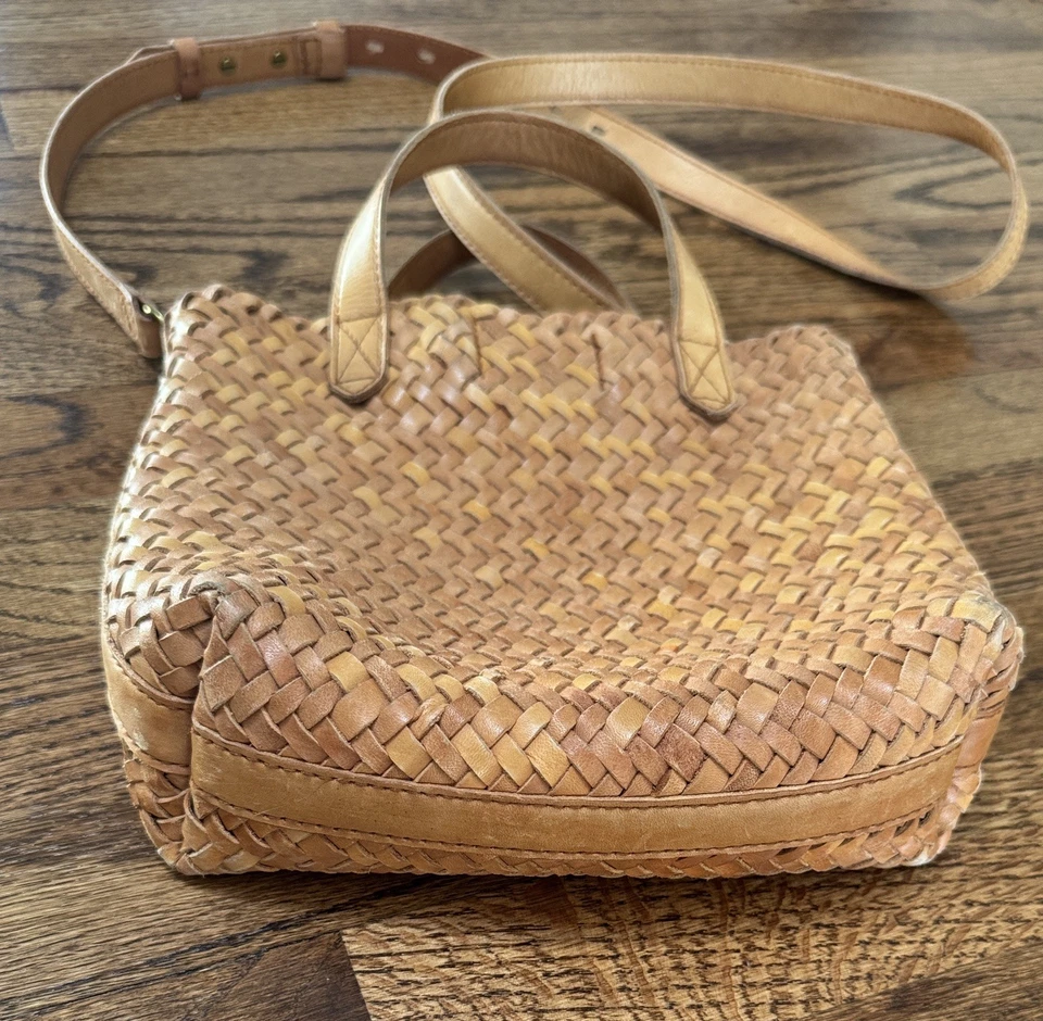 Madewell The Small Transport Crossbody Woven Leather Bag Burnished Caramel - Image 4 of 4