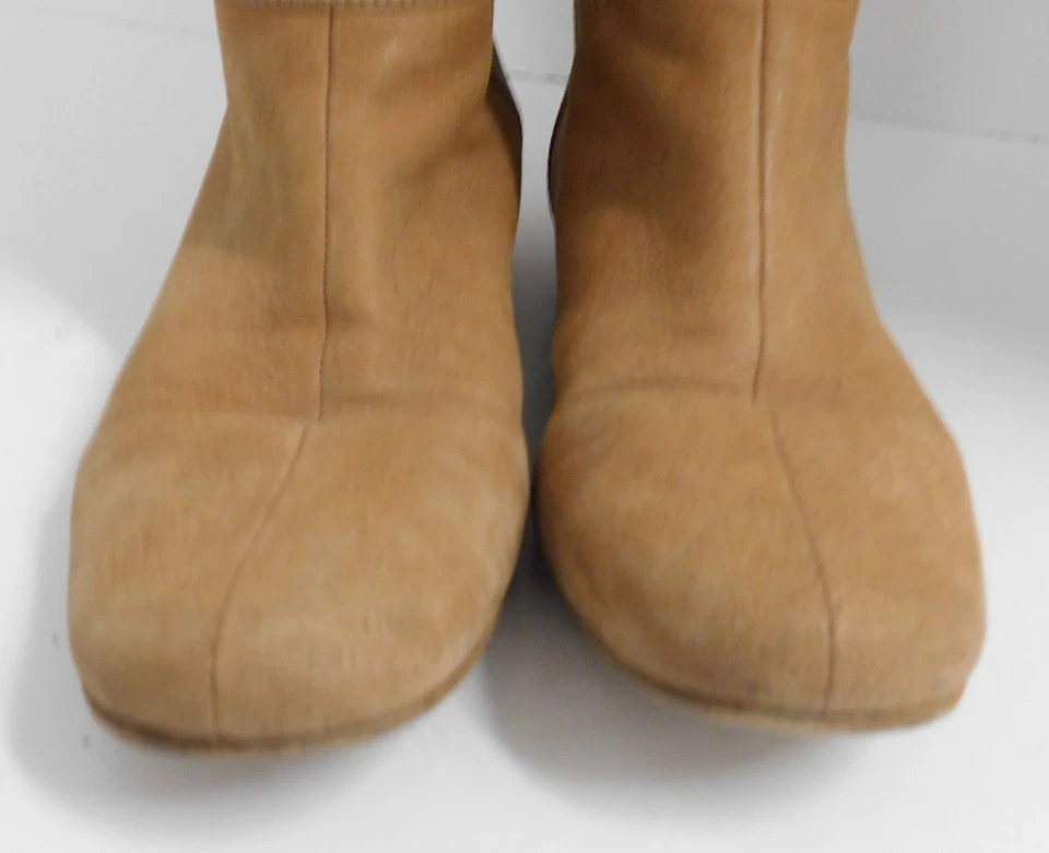 Botas planas Prada de cuero tostado suave piel de ciervo talla 36,5 Foto 3 de 4