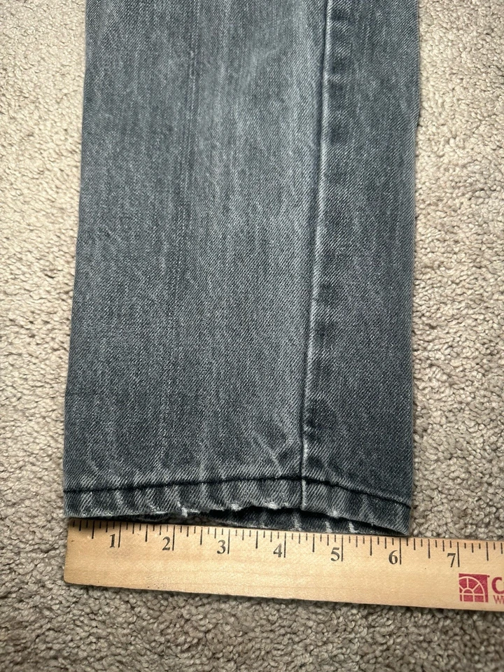 VTG Forenza Gray Wash Jeans Size 4 Straight Leg Inseam of 30.5 - Image 4 of 4