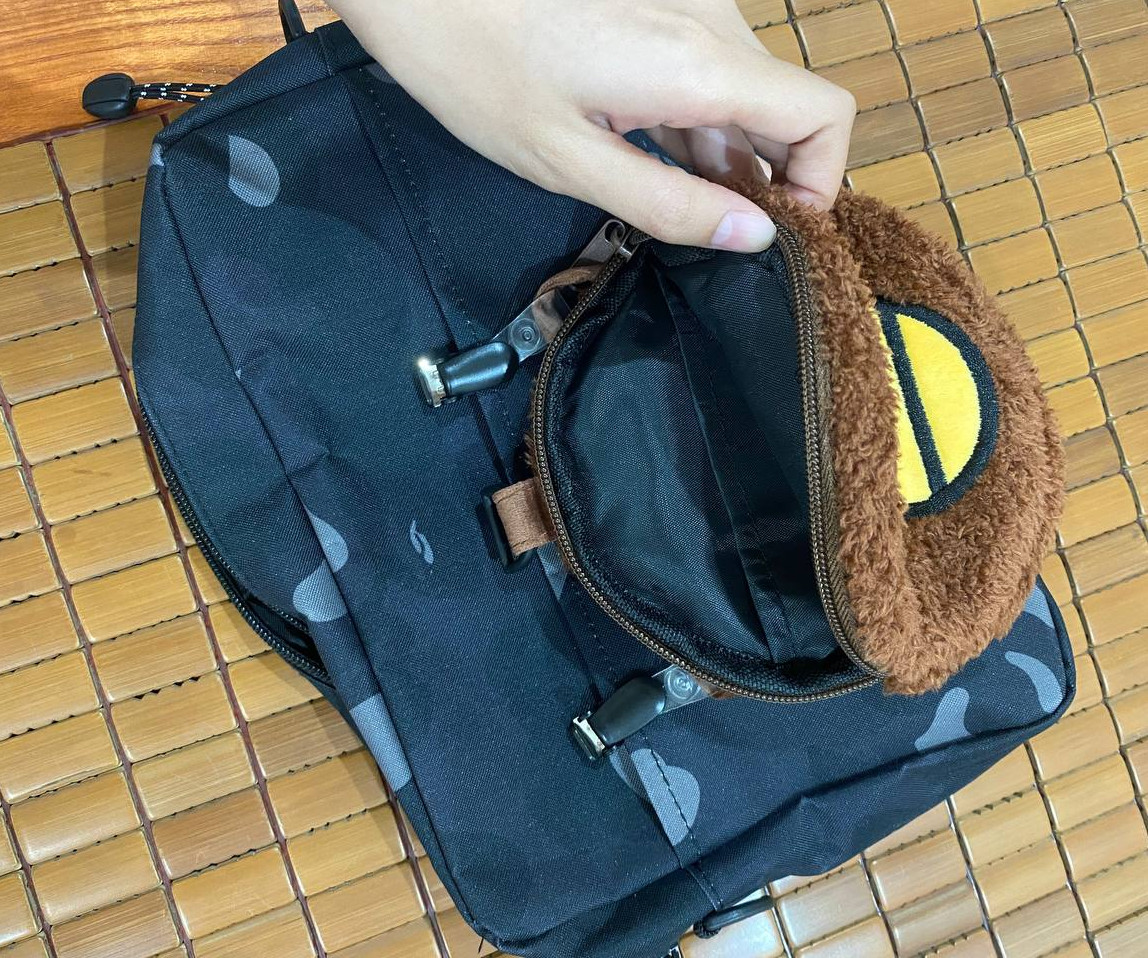 A Bathing Ape BAPE ABC Camo Crossbody Shoulder Bag - NWT w/ Baby Milo Keyring