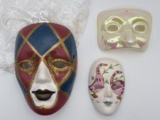 Vintage Mardi Gras Ceramic Mask Lot 3 Harlequin Pink Bird Iridescent Wall 3-5