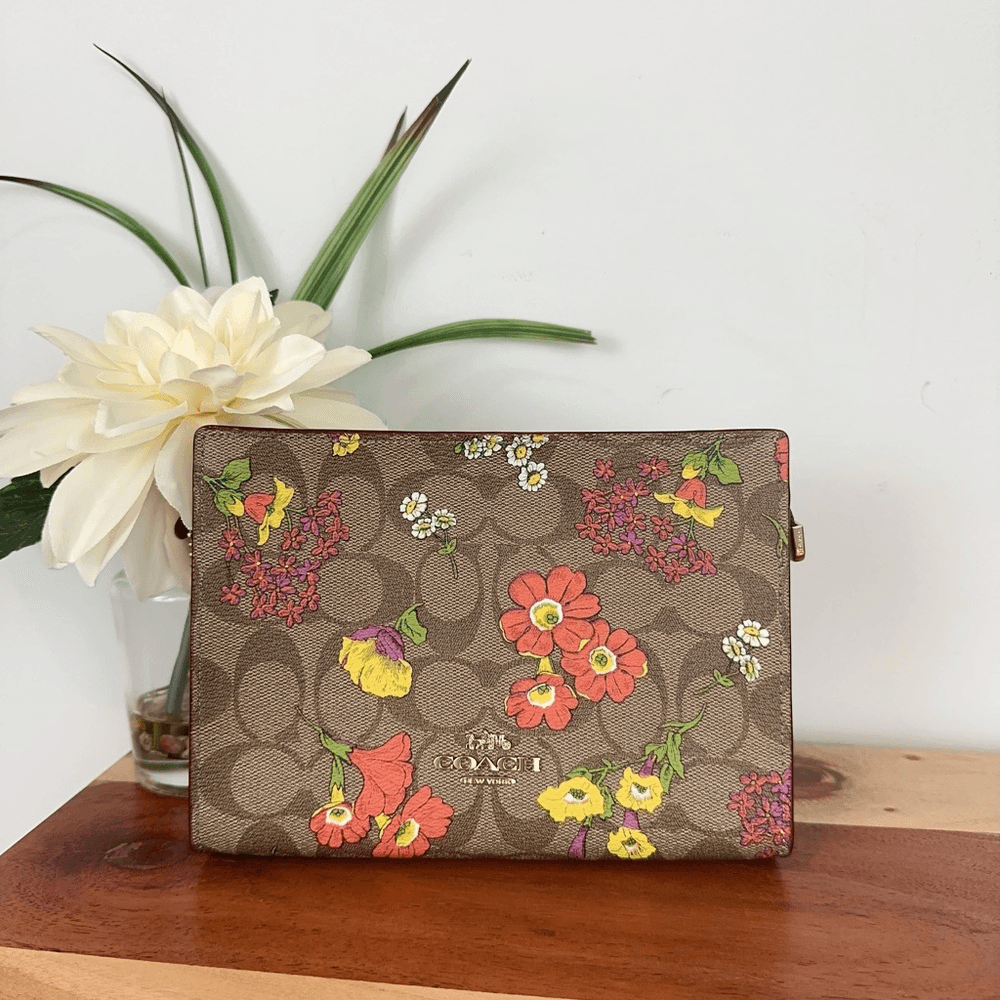 NWT Coach Slim Crossbody In Signature Canvas With Floral  NWT COACH Slim Crossbody In Signature Canvas With Floral Print‎ main image 1