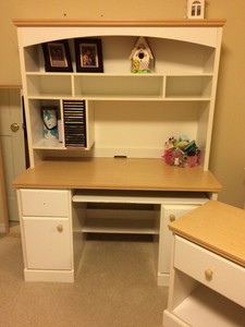 White Dresser Desk With Hood Nightstand Matching Set Gently Image Is Loading White Dresser Desk With Hood Nightstand Matching Set