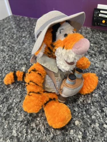 Walt Disney Parks Animal Kingdom Safari Tigger 10" Plush Authentic Disneyland - Picture 3 of 7