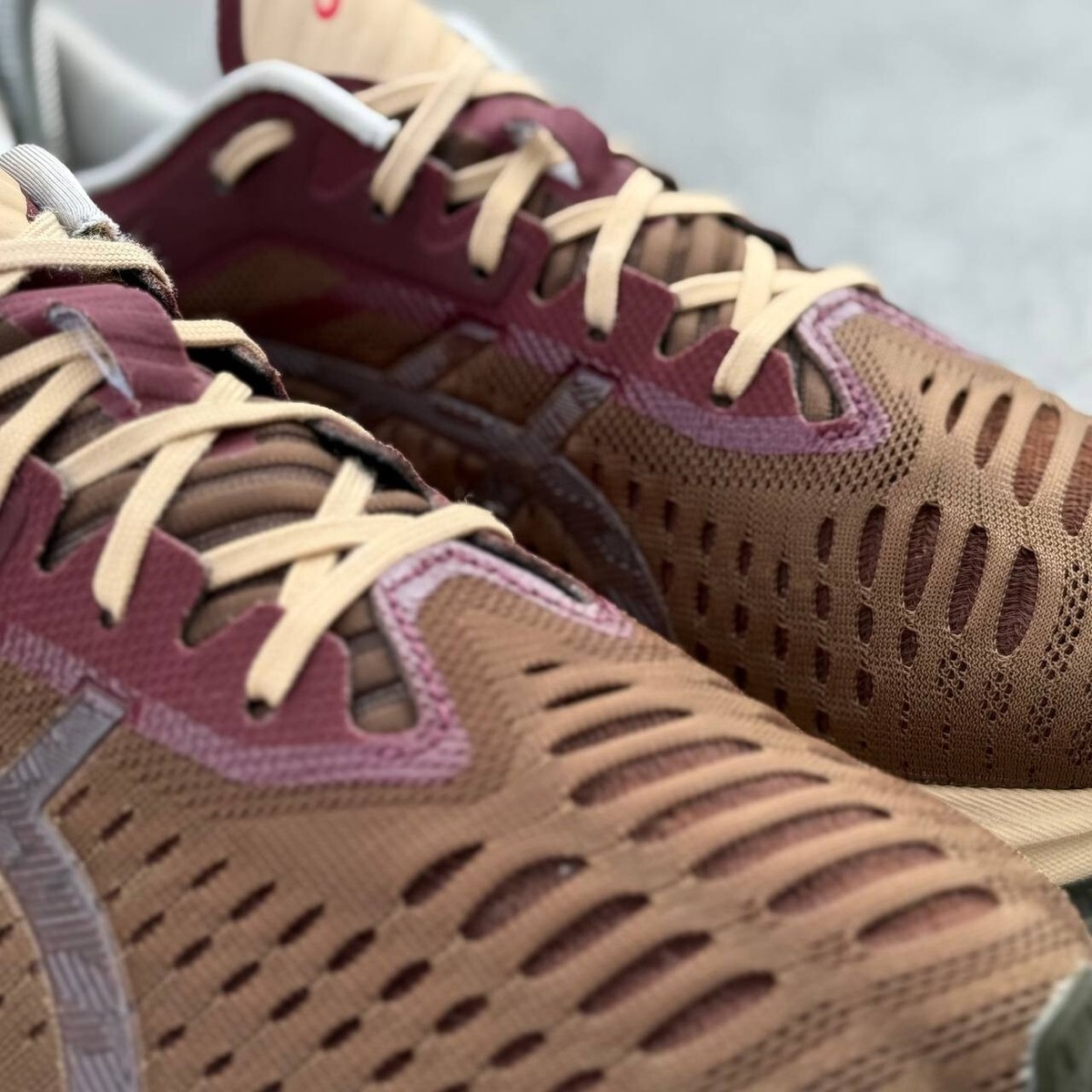 Rare ASICS x AFFIX Novablast Sneakers US 7 EU 40 Burgundy Brown FF