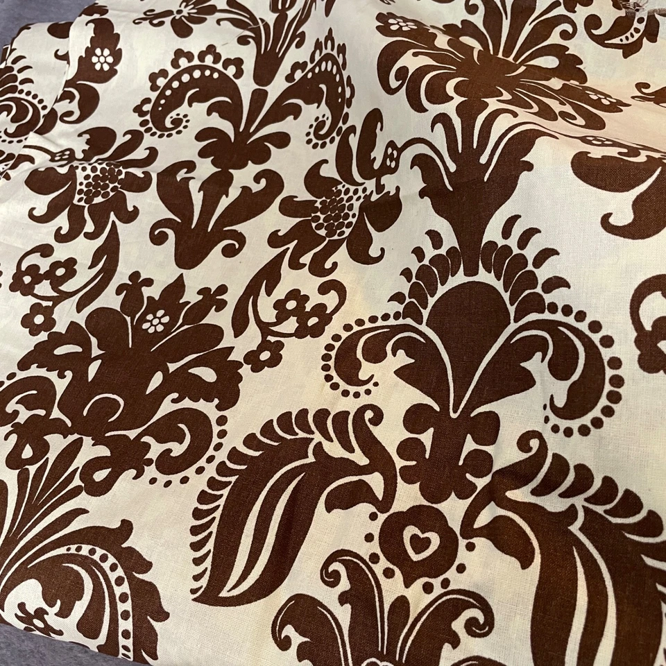 Lote de Tela 8 Yardas 42 W IKat Marrón Con Verde Claro Bkgd Algodón Pulido Unidireccional Foto 4 de 4