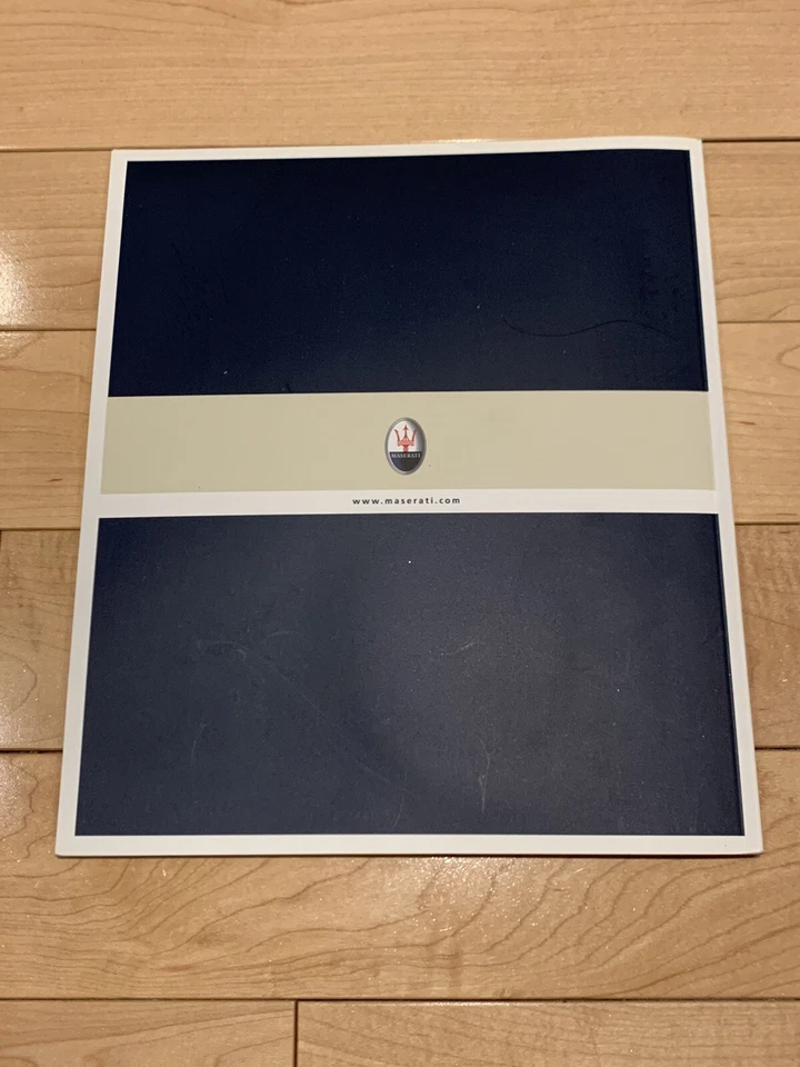 Maserati Spyder y Maserati 2002 cupé Foto 2 de 4