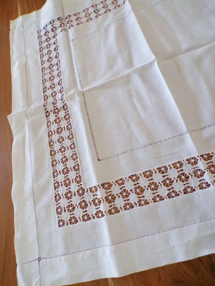 Linge ancien Napperon Centre de table en lin et dentelle - Photo 2/4