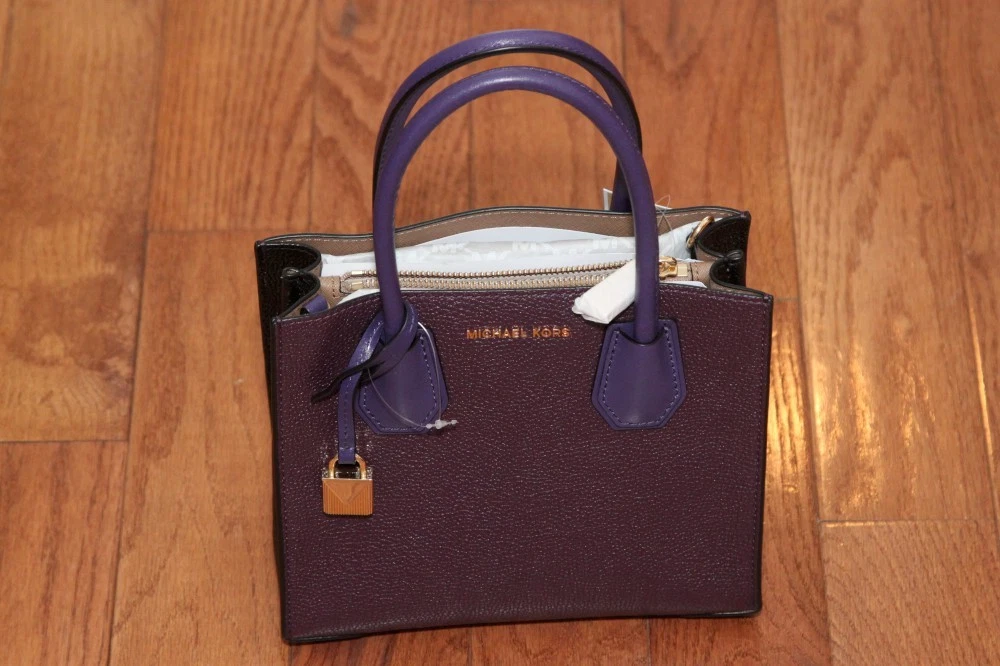 Kors on sale studio handbags