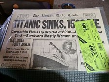 1912 BOSTON GLOBE TITANIC SINKS - PAPER REPRINTED IN 1998 Video Release
