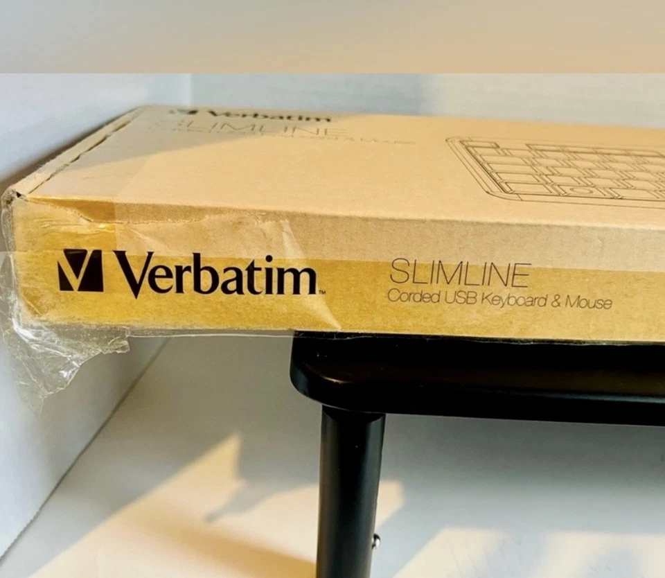 (BRAND NEW) VERBATIM SLIMLINE CORDED USB KEYBOARD & MOUSE (MODEL 70249) (IN BOX) - Image 4 of 4