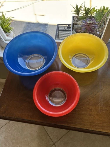 Vintage Pyrex Primary Colors 322 323 325 Clear Bottom Nesting Mixing Bowl Set