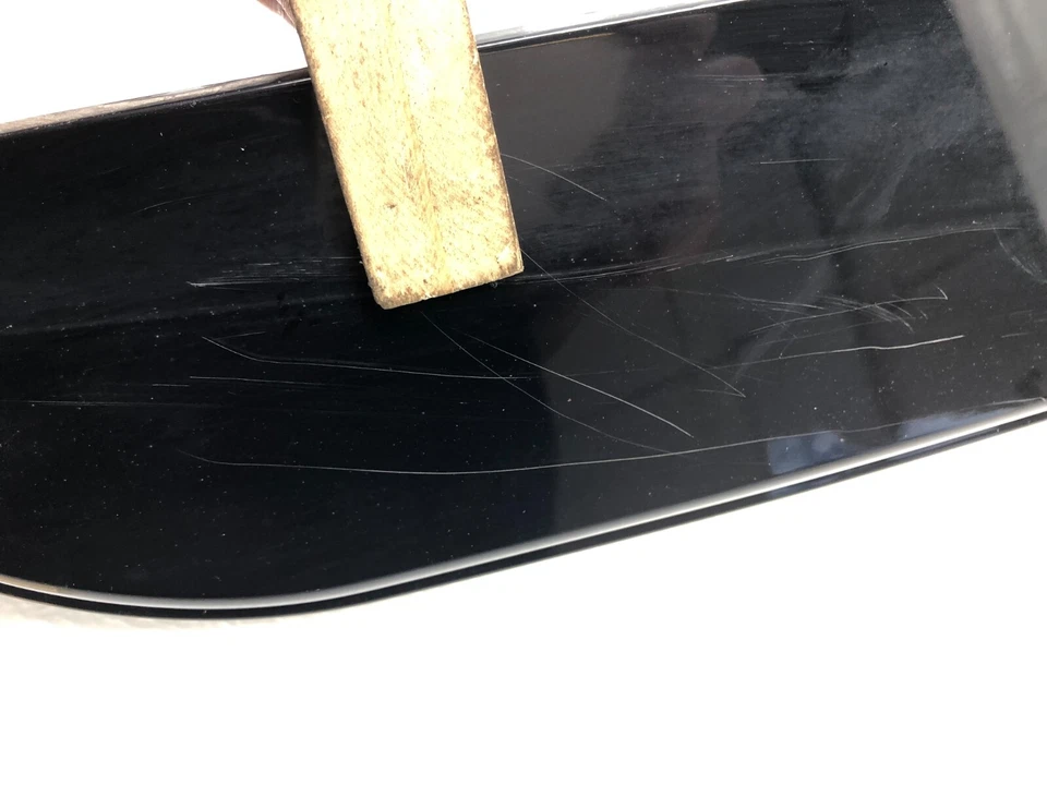 2015 - 2020 GMC YUKON XL ЗАДНИЙ СПОЙЛЕР СТЕКЛООЧИСТИТЕЛЬ КРЫШКА OEM. - Изображение 3 из 4