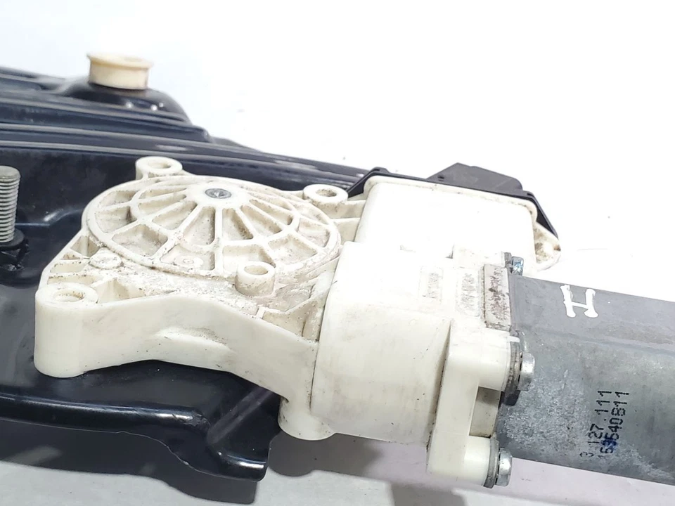 Ford Mustang 2015 2020 fabricante de equipos originales cuarto trasero izquierdo regulador de ventana Foto 2 de 4