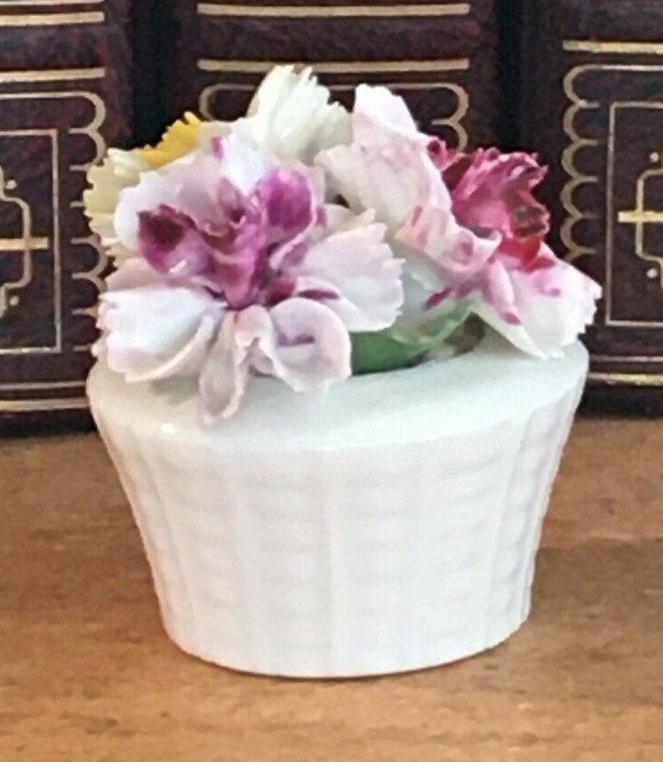 Picture 2 of 8