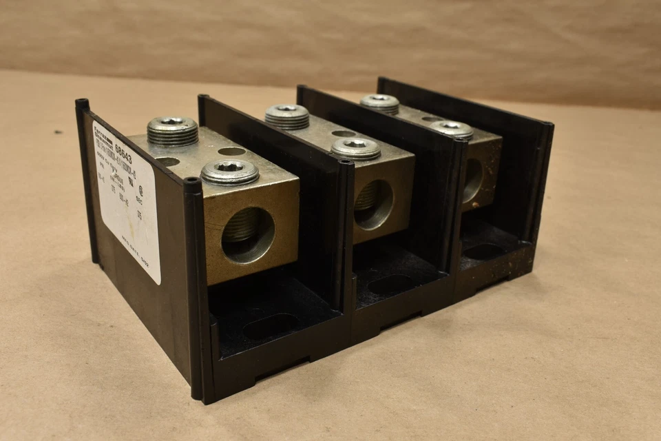 FERRAZ SHAWMUT 68643 Power Distribution Block 3 POLE 600V CU - Image 3 of 4