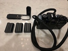 Nikon Z f 24.5MP Mirrorless Camera - Black, Hand grip, two extra batteries