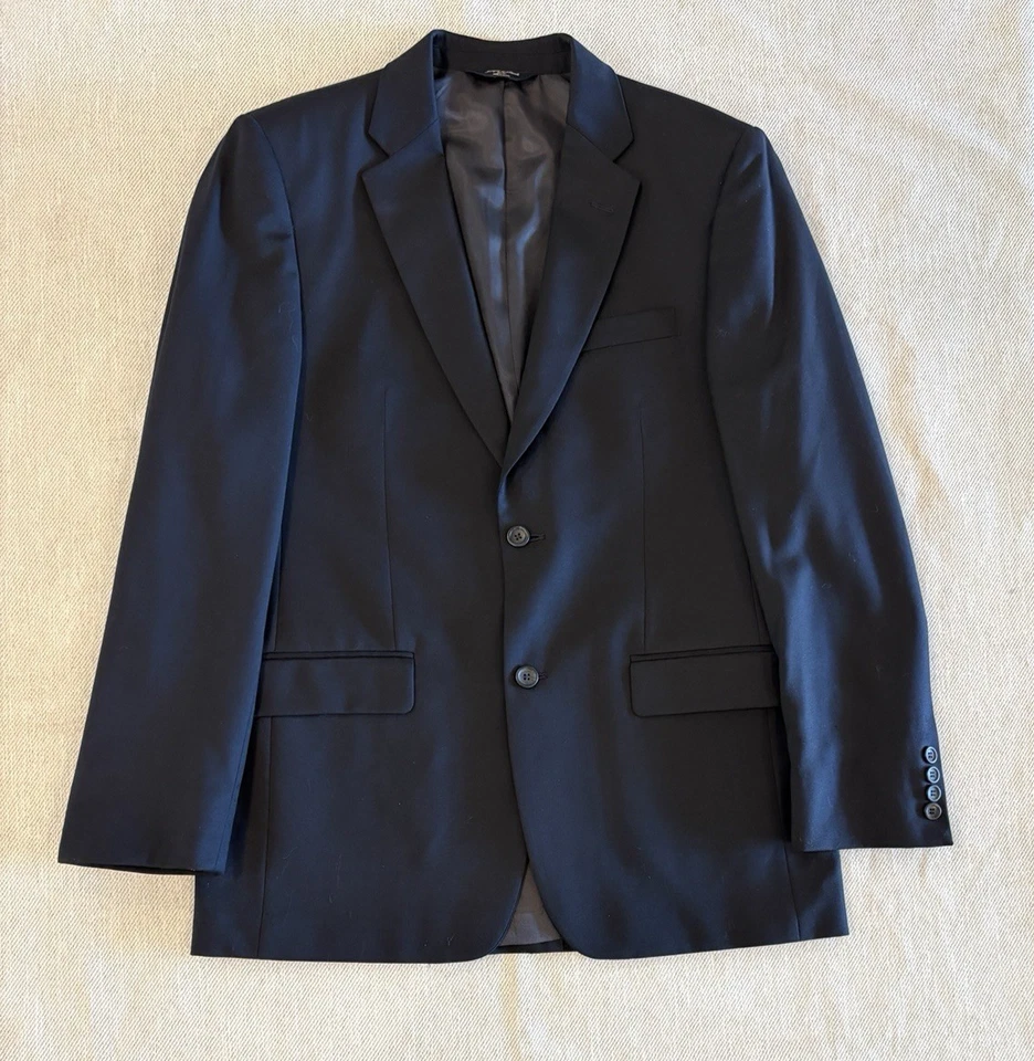 Joseph & Feiss Gold 36R  x 32 2Pc Super 100's Wool Black 2 Button Suit - Image 2 of 4