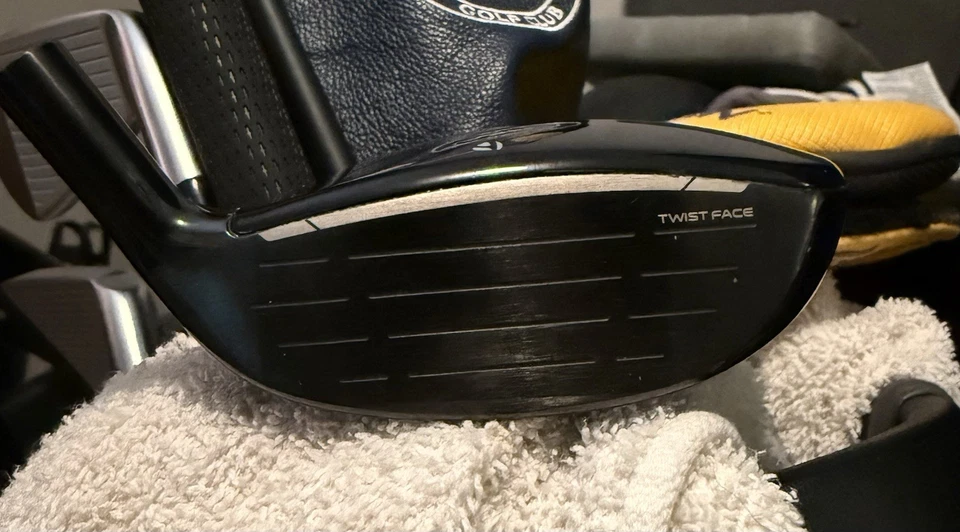 Left Hand Taylormade Qi10 Max 16.0 Fairway Wood head only Nice Condition! - Image 2 of 3